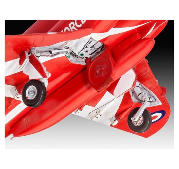 Revell lim modell BAe HAWK T.1 RÖDA PILAR 1:72