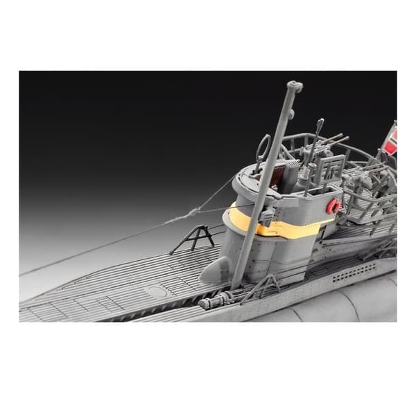 Revell klæbestof model tysk ubåd type VII / 41 1:144