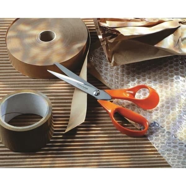 FISKARS Klassisk Universalsax högerhänt 21 cm