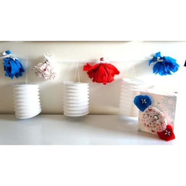 Krepppapper - Rayher - Klassisk Röd - 50x250 cm - 30 g/m² - Elastisk 51%