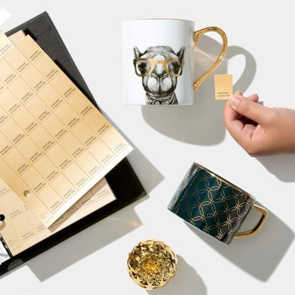 Pantone FHI Metallic Shimmers Color Specifier - FHIP410N