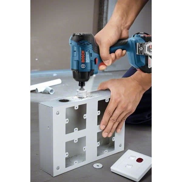 BOSCH PROFESSIONAL GDR 18V-160 solo kartong slagdrivare