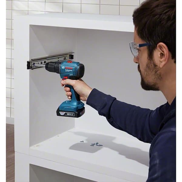 Bosch Professional Elektrisk Skruetrækker Gsr18v-45+2x2.0ah+gal18v-20+lc Søvfarvet