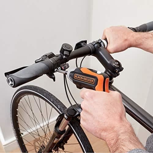 Sladdlös elektrisk skruvmejsel - BLACK+DECKER BCF611CK-QW - 180 rpm - 5,5 Nm