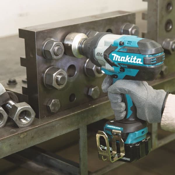 Slagnyckel 18V Li-Ion 1050Nm NUE MAKITA DTW1001Z
