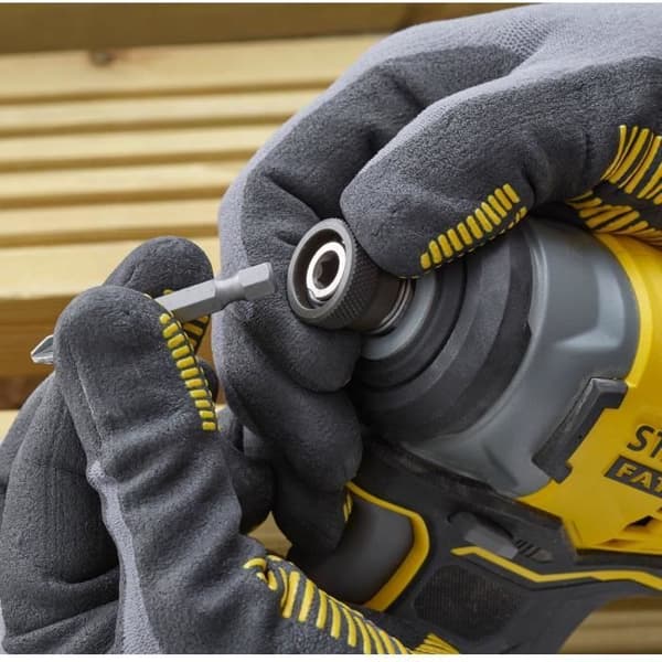 Slagskruvmejsel - STANLEY FATMAX V20 - SFMCF810D2K-QW - 170 Nm Borstlös - Litium 18V - 2 batterier 2Ah