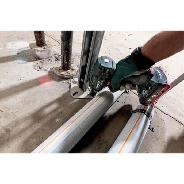 Metabo SSW 18 LTX 300 BL (602395800) TRADDLÖS SKREVDRÄCKARE 18 V 300 Nm 2 batterier 4 AH LIHD LADDARE ASC 55; LÅDA