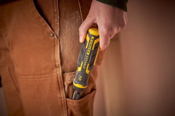 STANLEY FATMAX FMHT66719-0 4V Akku Skruetrækker med Oplader og Bits