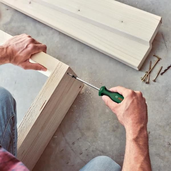 Bosch - Set med 6 premiumskruvmejslar med magnetiserare (6 skruvmejslar i extra hård S2-stål; magnetiserare/demagnetiserare)