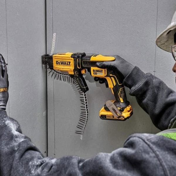 DEWALT DCF6202-XJ XR 18V bältesskruvladdare för gipsskruvmejsel