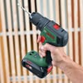 Miniatyrbillede 3 af 4: UniversalDrill 18V-60 (2x 2,0Ah) + AL 18V-20 boremaskine