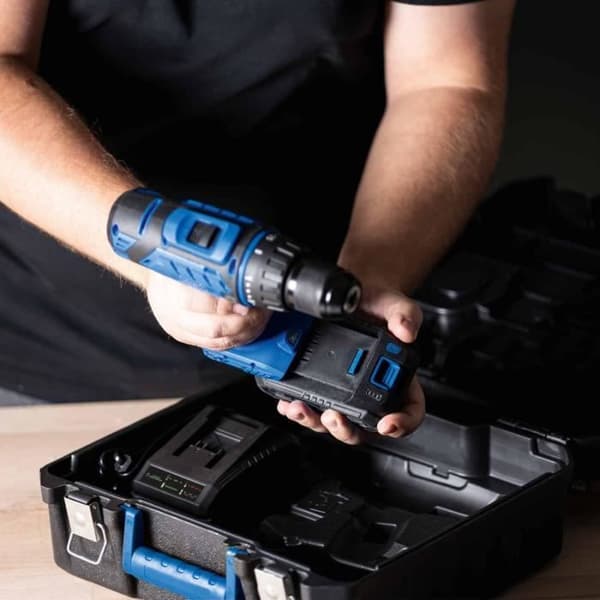 Akku-boremaskinesæt C-DTB74/1-X - 50Nm 13mm borepatron + 74 tilbehør - SCHEPPACH 20V IXES + 2Ah batteri + oplader