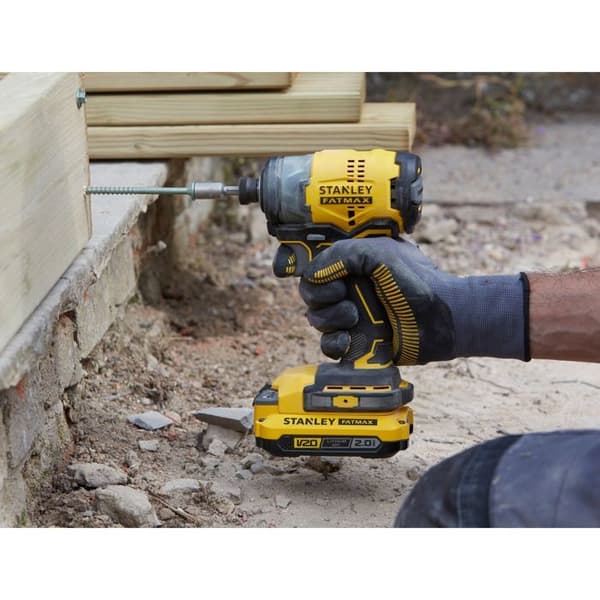 Slagskruetrækker - STANLEY FATMAX V20 - SFMCF820D2K-QW - 190 Nm Børsteløs - Lithium 18V - 2 Batterier 2Ah
