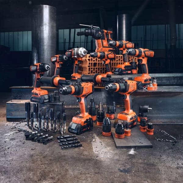 Sladdlös slagborrskruvdragare - Bosch - ASCD 18-200 W4 AS - 210 Nm - Borstlös motor - 6 växlar