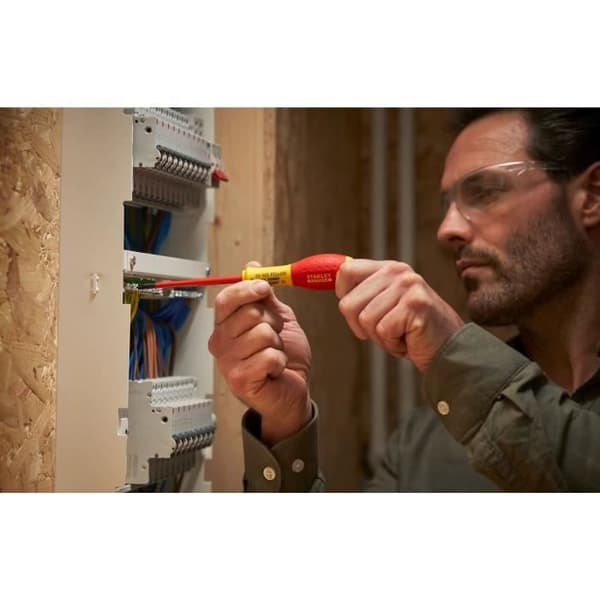 Sats med 2 skruvmejslar - STANLEY FATMAX - FMHT0-62649 - Isolerade kopplingsplintar 1000V - PZ1X100 + PZ2X125