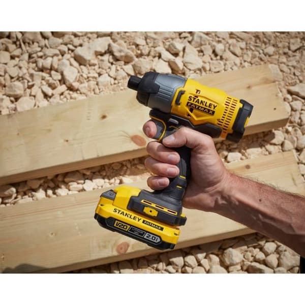 Slagskruetrækker 165 Nm - 18V - 2800 o/min, 3100 tpm, LED - V20 serie - STANLEY FATMAX, SFMCF800D1K-QW