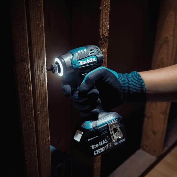 Slagborrmaskin - MAKITA - DTD173RTJ - 180Nm - 18V - 2x5.0Ah