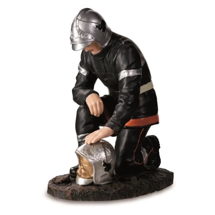 Reproduktion Hartsfigur Brandman i meditation 14,5/7/11 cm