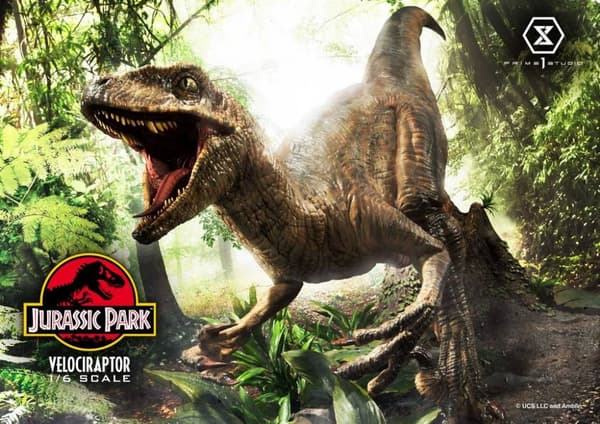 Jurassic Park: Velociraptor Attack 1:6 Scale Statue