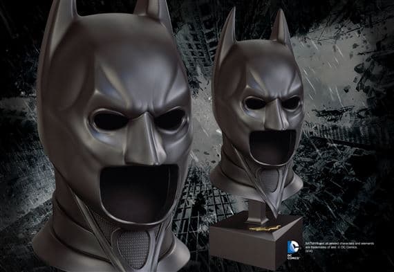 DC Comics: Batman - Dark Knight Special Edition täysikokoinen koppa