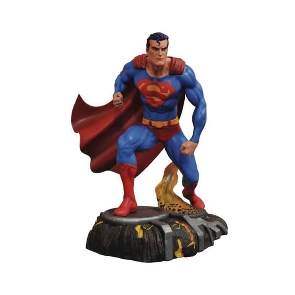 Statyett - DIAMOND SELECT - Superman - 25 cm - Plast - Harpiks - Inomhus