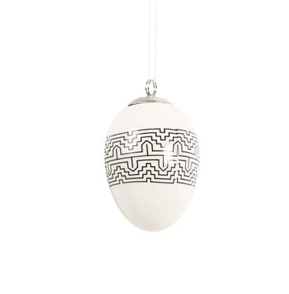 Porcelain Egg with pattern