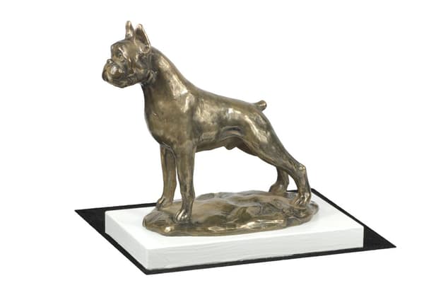 Boxer, Boxer I - hundestatuette, figur på hvid bund, trofæ til hundeudstilling af Art-Dog
