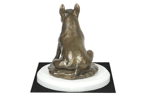 Bull terrier, Bull Terrier III - hundestatuette, figur på hvid base, trofæ til hundeudstilling af Art-Dog