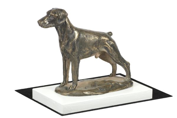 Doberman, Dobermann II - hundestatuette, figur på hvid base, trofæ til hundeudstilling af Art-Dog