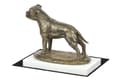 Pikkukuva 3 / 5: Staffordshiren bullterrieri, Staffik, Staffi III - koirapatsas, hahmo valkoisella pohjalla, palkinto koiranäyttelyyn Art-Dog