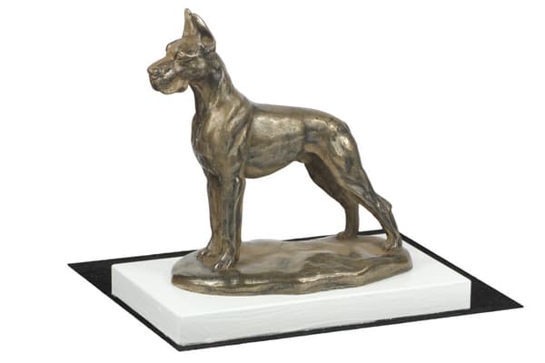 Grand Danois I - hundstatyett, statyett på vit bas, trofé för hundutställningen Art-Dog