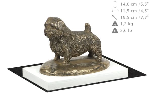 Norfolk Terrier - hundestatuette, figur på hvid bund, trofæ til hundeudstillingen Art-Dog