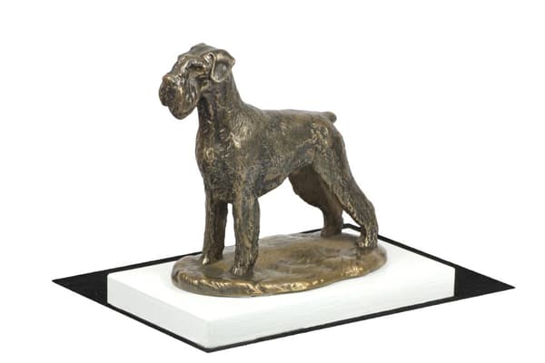 Schnauzer, Schnauzer I - hundstatyett, statyett på vit bas, trofé för en hundutställning av Art-Dog