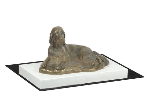 Engelsk setter, Laverack - hundestatuette, figur på hvid bund, trofæ til hundeudstilling af Art-Dog