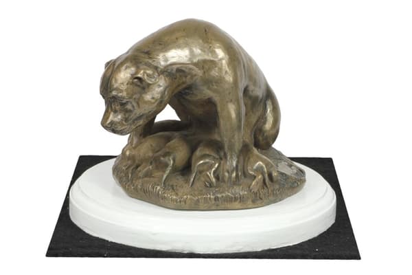 Staffordshire Bull Terrier, Staffik, Staffi II - hundestatuette, figur på hvid base, trofæ til hundeudstilling af Art-Dog
