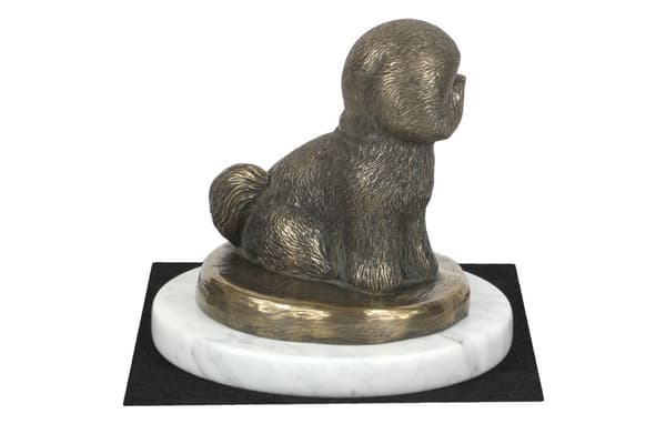 Bichon Frise, Teneriffan koira - koirapatsas, hahmo valkoisella marmorilla, palkinto koiranäyttelyyn Art-Dog