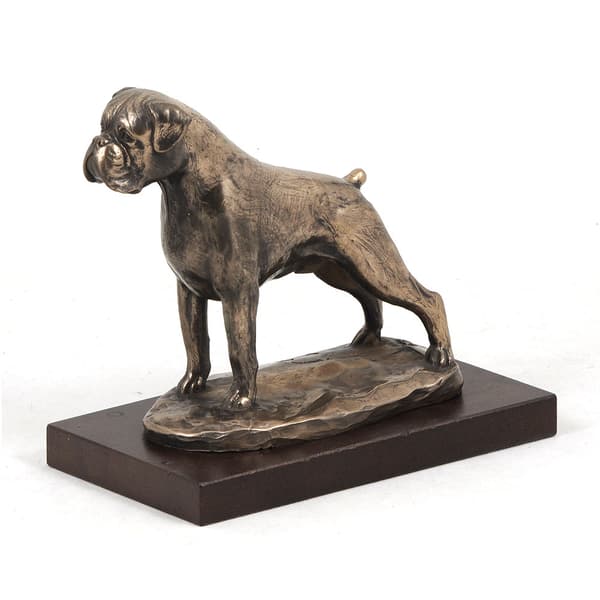 Boxer, Boxer III - koirapatsas, hahmo valkoisella marmorilla, palkinto koiranäyttelyyn Art-Dog