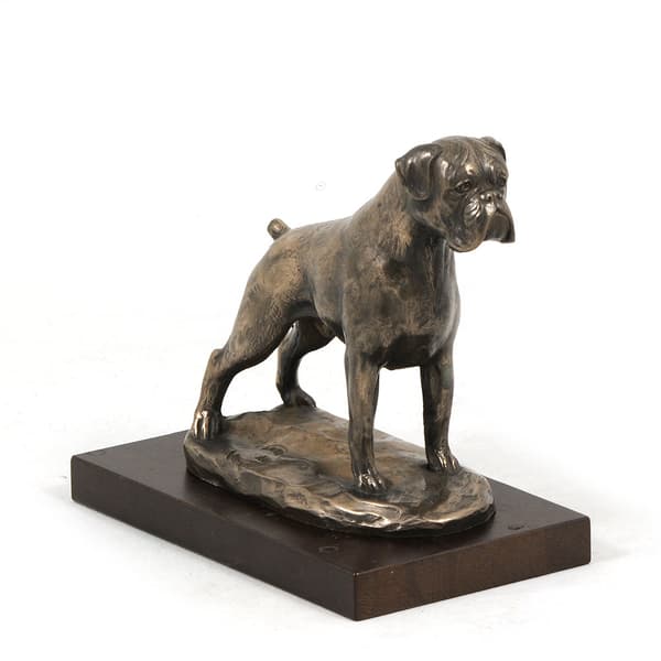 Boxer, Boxer III - koirapatsas, hahmo valkoisella marmorilla, palkinto koiranäyttelyyn Art-Dog