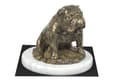 Miniatyrbild 3 av 5: Bulldog III - en hundstatyett, en statyett på vit marmor, en trofé för hundutställningen Art-Dog