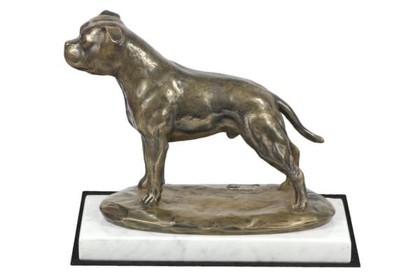 Staffordshire Bull Terrier, Staffik, Staffi III - hundstatyett, statyett på vit marmor, trofé för en hundutställning av Art-Dog