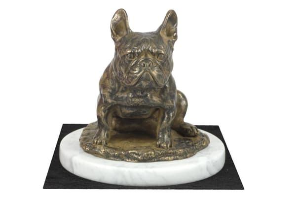 French Bulldog II - hundstatyett, statyett på vit marmor, trofé för en hundutställning av Art-Dog