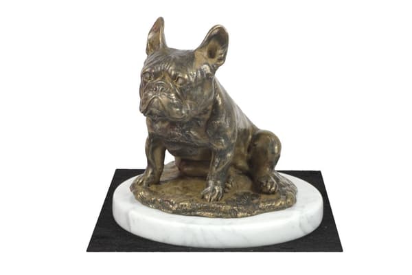 French Bulldog II - hundstatyett, statyett på vit marmor, trofé för en hundutställning av Art-Dog