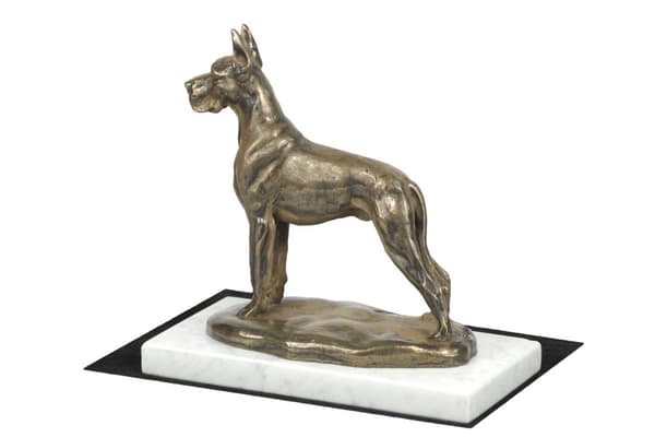 Grand Danois I - hundstatyett, statyett på vit marmor, trofé för hundutställningen Art-Dog