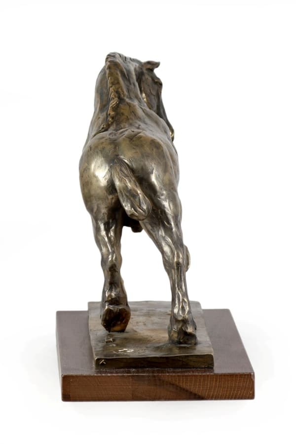 Belgisk / Percheron - statyett med en häst, silhuett av en häst på trä, prestigefyllt pris i Art-Dog varumärkestävlingen