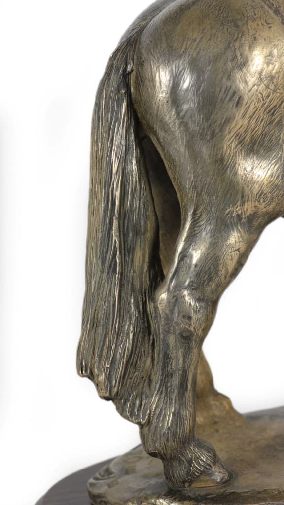 Fjordhest - statuette med en hest, silhuet af en hest på træ, prestigefyldt pris i Art-Dog-mærkekonkurrencen