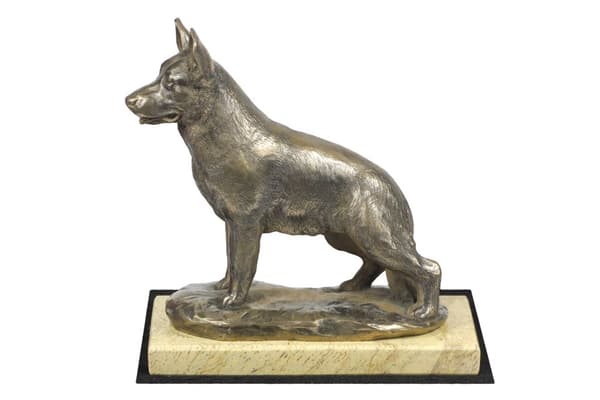 saksanpaimenkoira, elsassilainen - koirapatsas, koiran siluettihahmo, koiranäyttelypalkinto Art-Dogilta