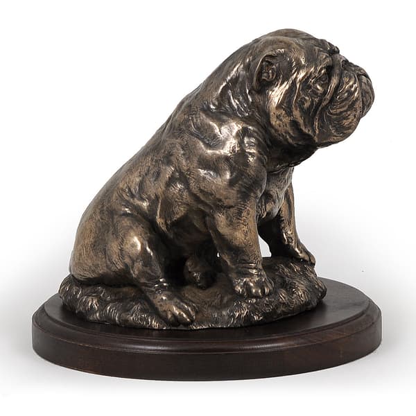 Bulldog II - en hundestatuette, en figur til kontoret, et trofæ til en hundeudstilling af Art-Dog