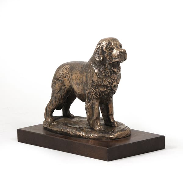 Newfoundland, Newfoundland, vesiputous - koirapatsas, hahmo toimistoon, palkinto koiranäyttelyyn Art-Dog