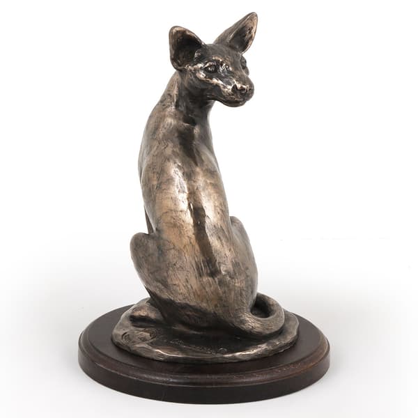 Egyptisk Mau-katt - kattstatyett, statyett för kontoret, trofé för kattutställningen av Art-Dog