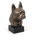 Pikkukuva 4 / 6: Bostoninterrieri, Bostonin bullterrieri - koirapatsas, rintakuva kivijalalla, veistos, Art-Dogin koiranäyttelyn pokaali